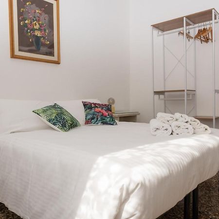 Living Sestri Airport Apartment เจนัว ภายนอก รูปภาพ
