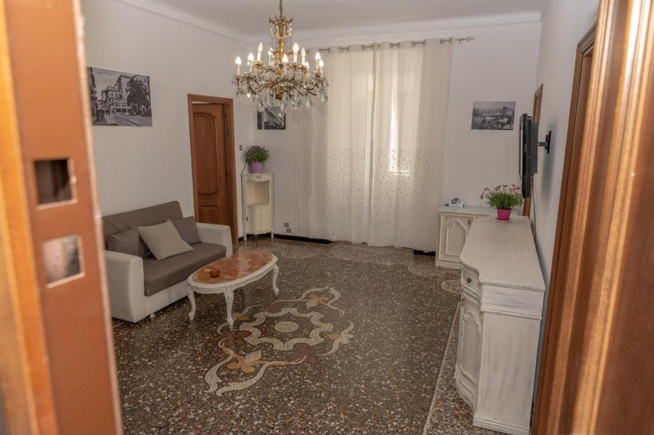 Living Sestri Airport Apartment เจนัว ภายนอก รูปภาพ